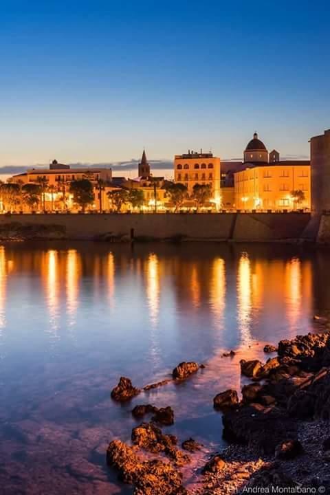 Mansardina Sassu Apartment Alghero Bagian luar foto